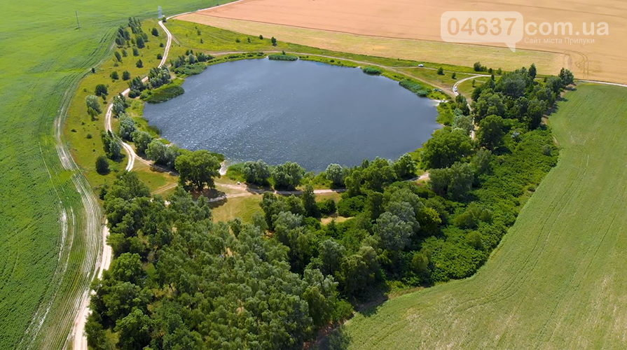 Загадкове озеро Стибин, що на Козелеччині, має глибину до 18 метрів.